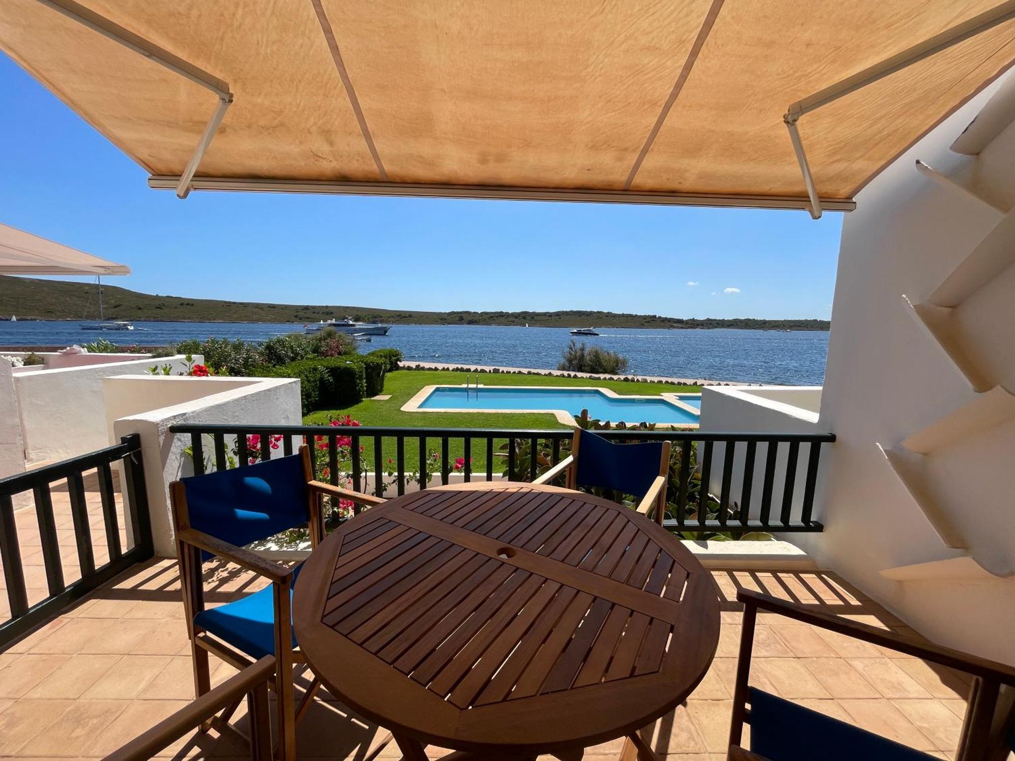 Es Castell 1 7 By Som Menorca Apartment Fornells  Exterior photo